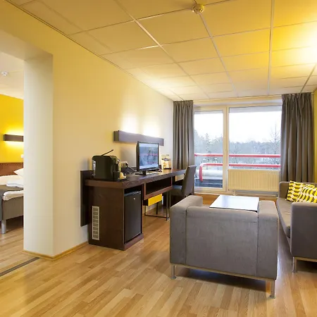 Pirita Marina & 3*