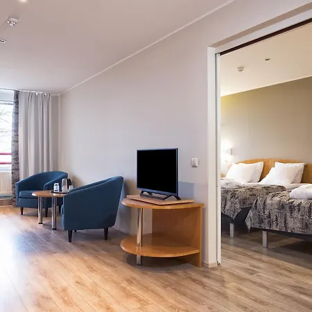 Pirita Marina & 3*